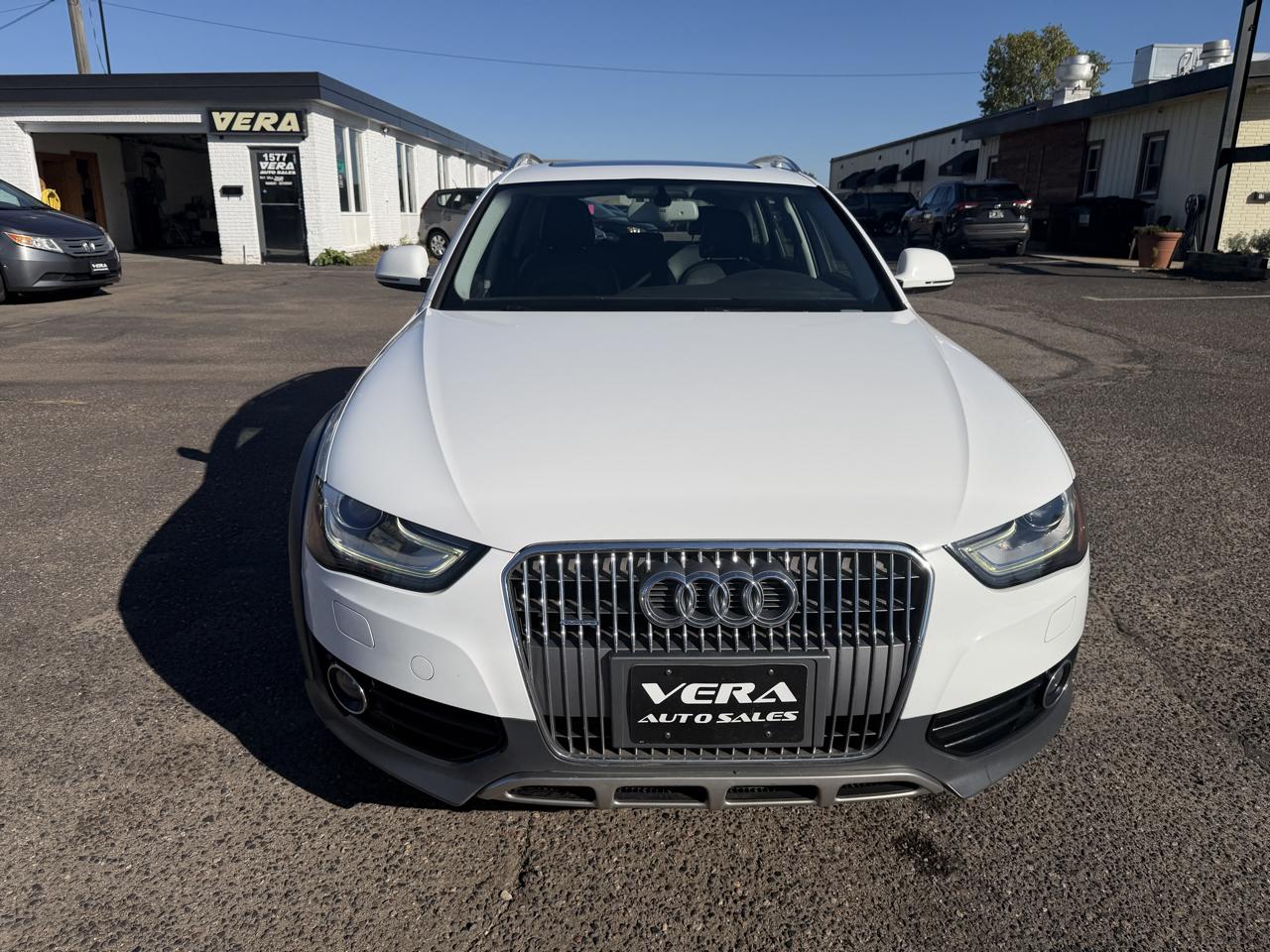 Audi A4 allroad photo 8