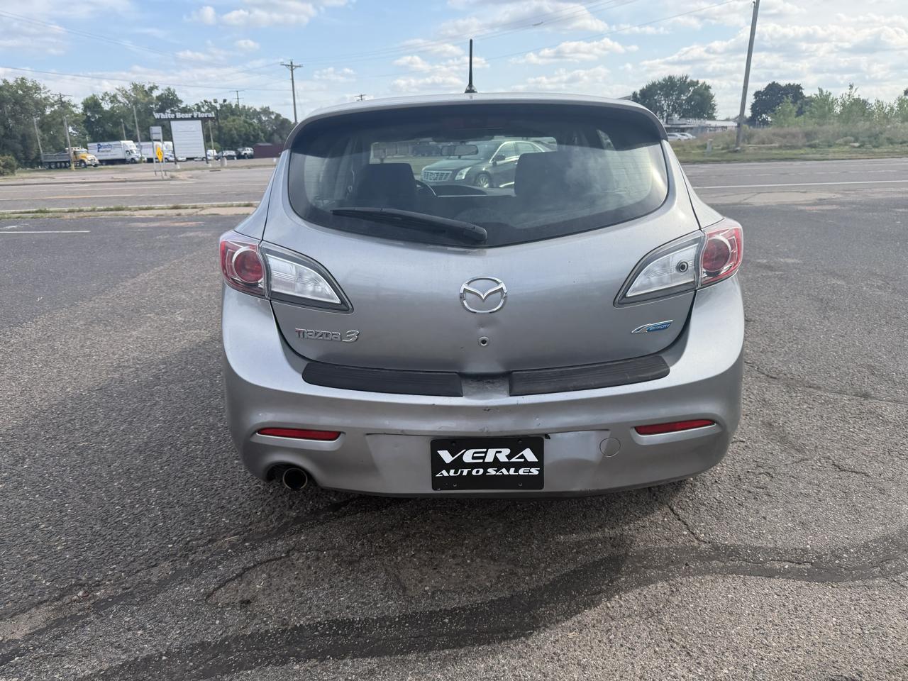 Mazda MAZDA3 i Touring AT 5-Door 2013