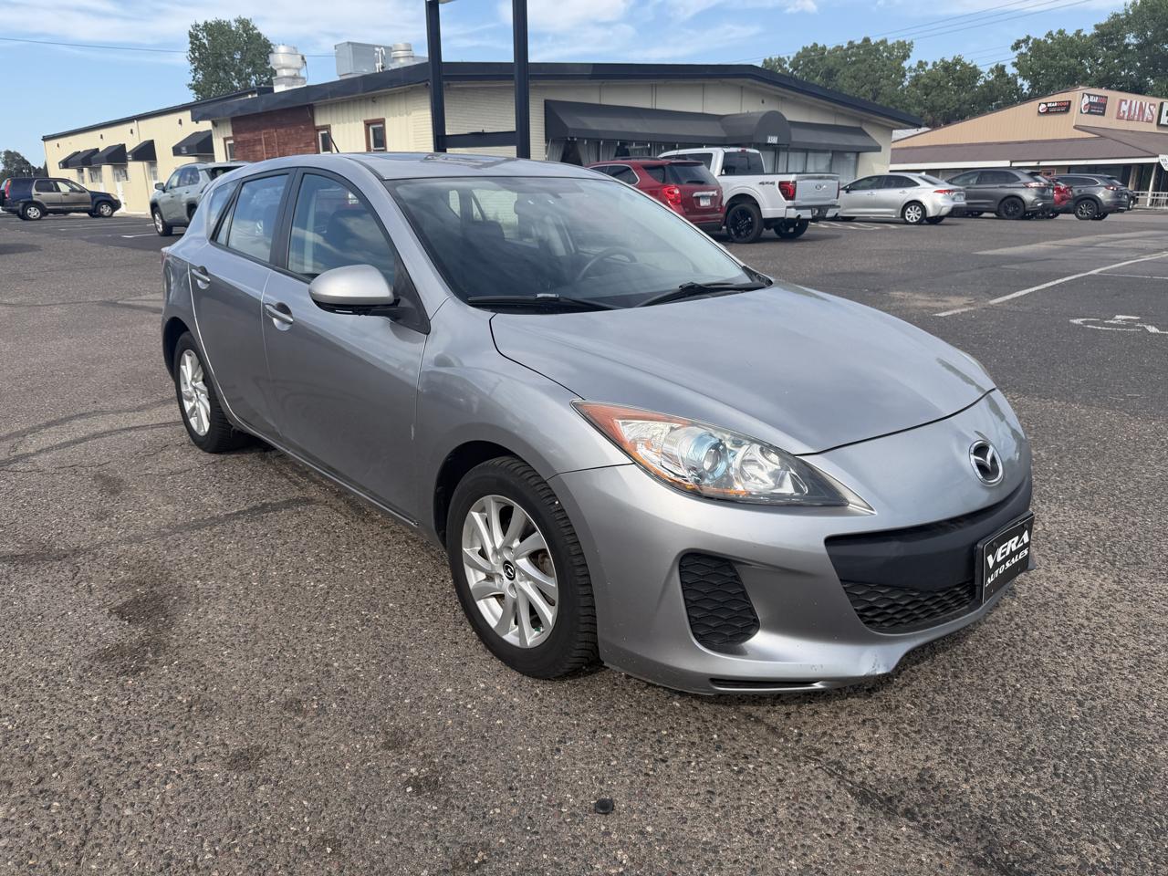 Mazda MAZDA3 i Touring AT 5-Door 2013