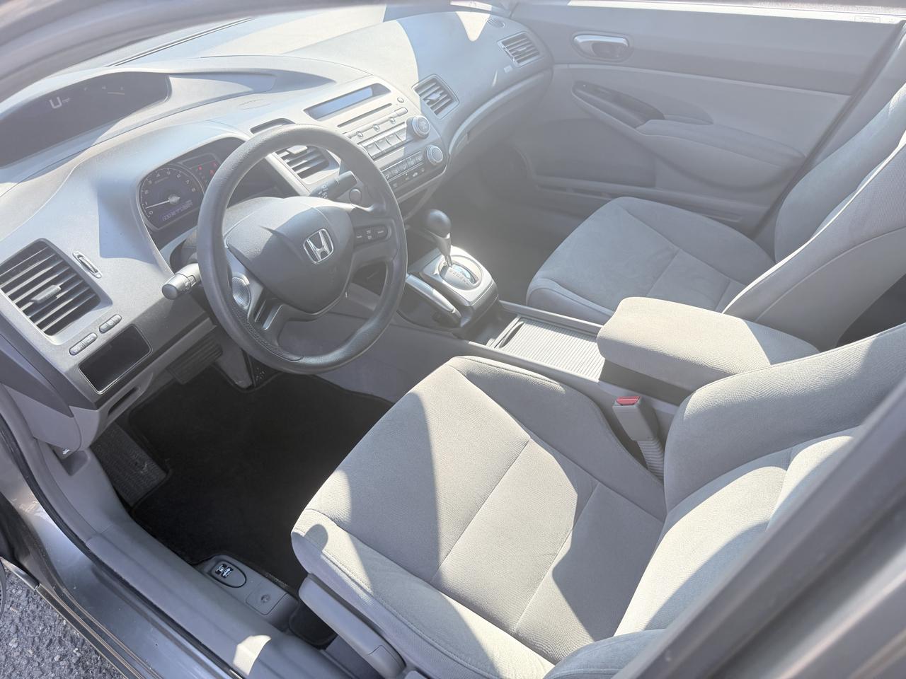 Honda Civic LX Sedan AT 2008