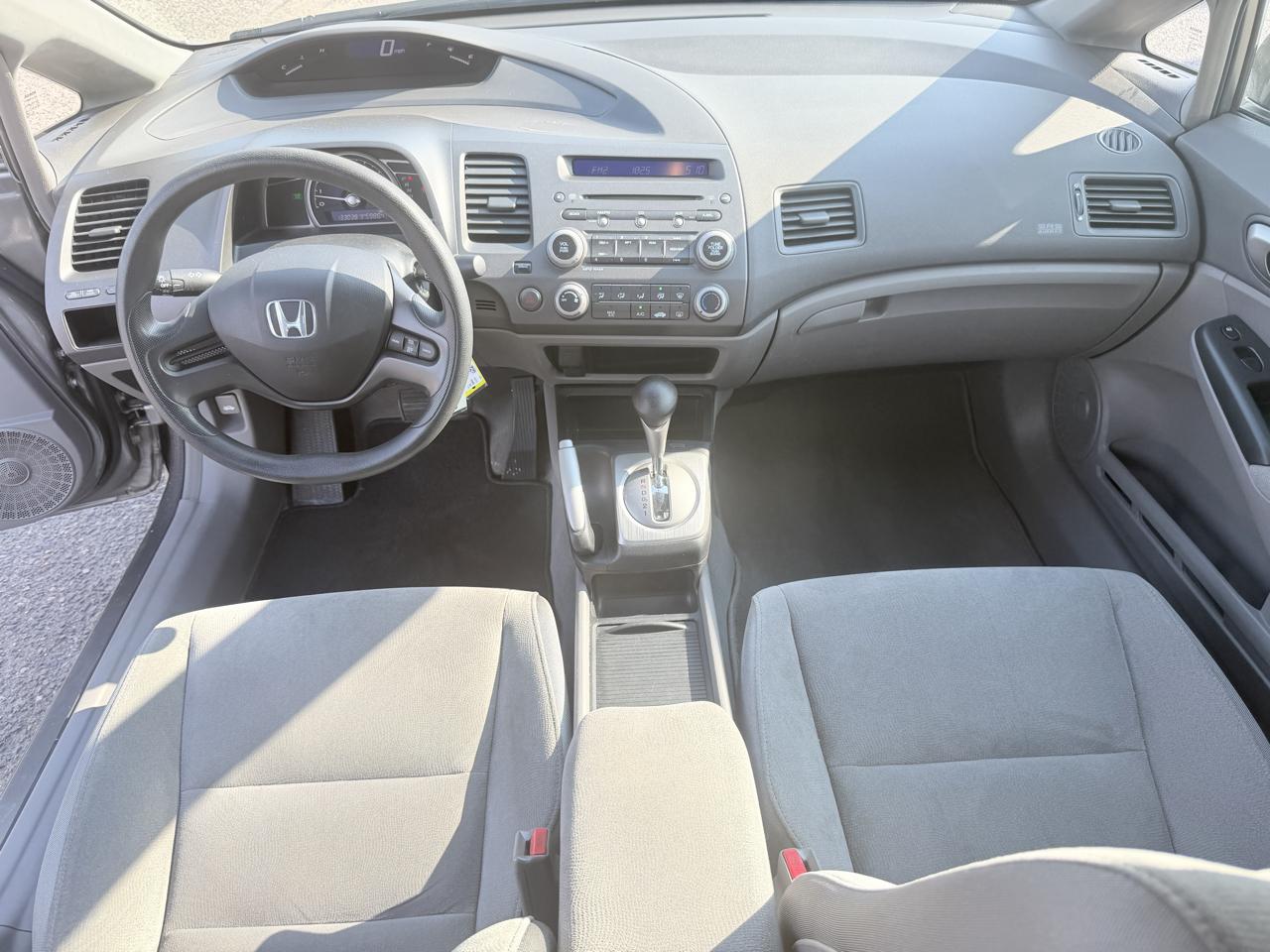 Honda Civic LX Sedan AT 2008