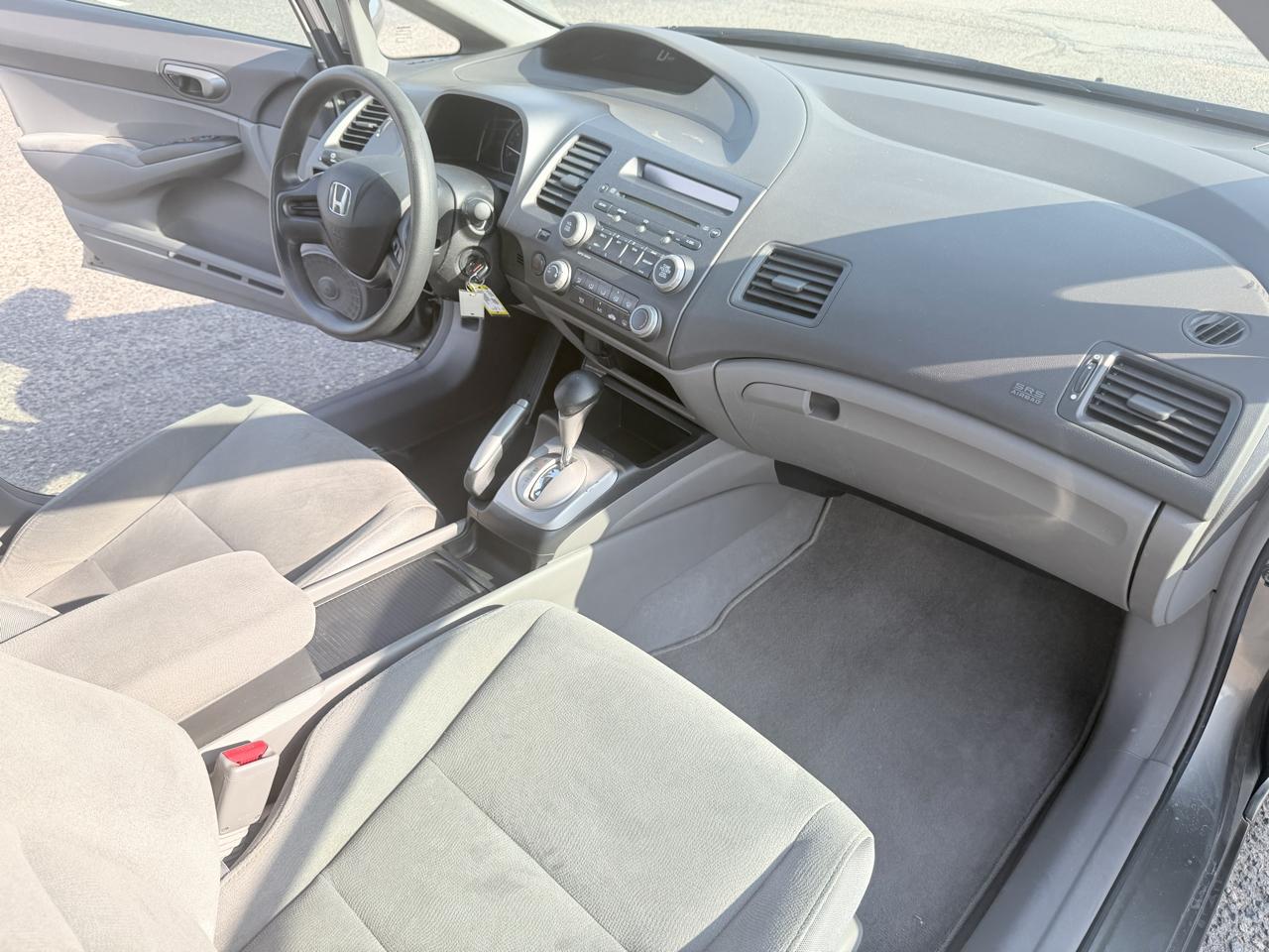 Honda Civic LX Sedan AT 2008