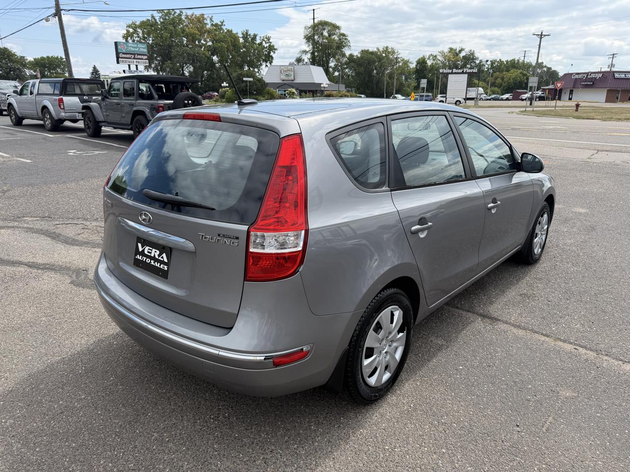 Hyundai Elantra Touring 4dr Wgn Auto GLS 2011