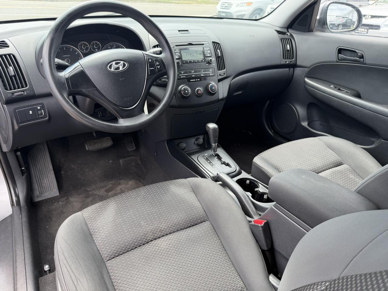 Hyundai Elantra Touring 4dr Wgn Auto GLS 2011