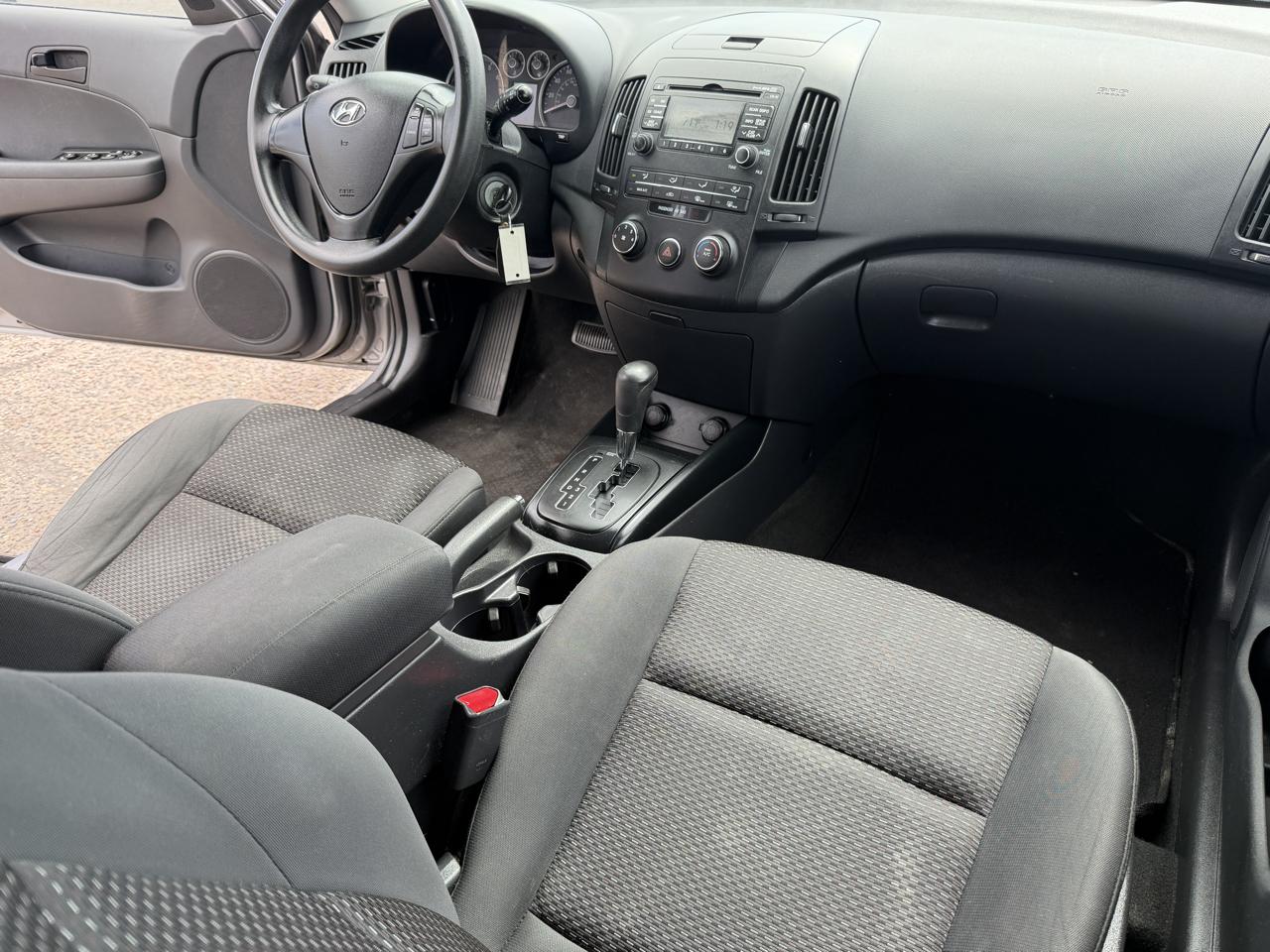 Hyundai Elantra Touring 4dr Wgn Auto GLS 2011
