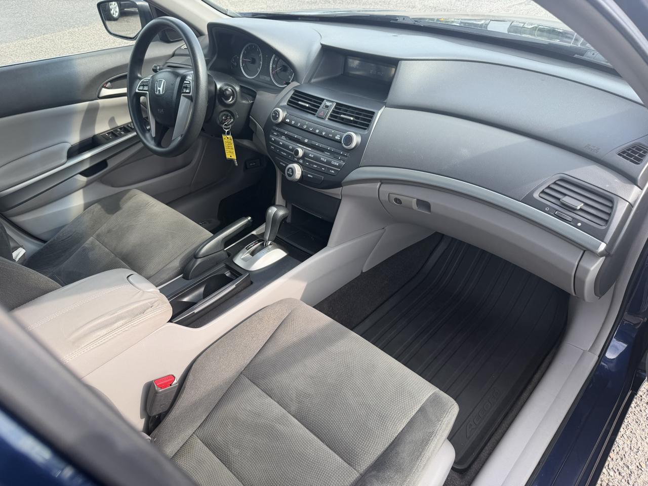 Honda Accord EX Sedan AT 2009