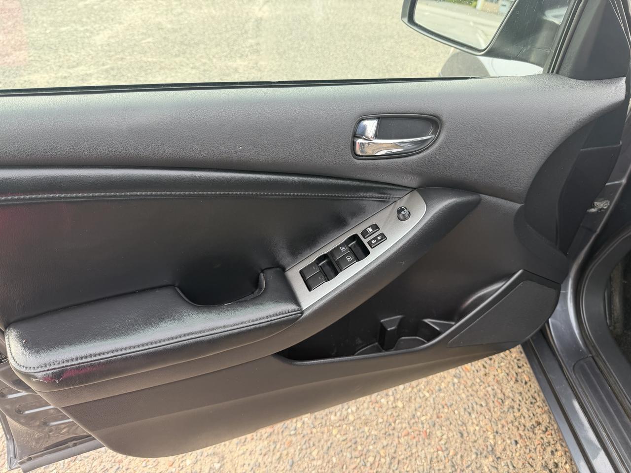 Nissan Altima 2.5 2012