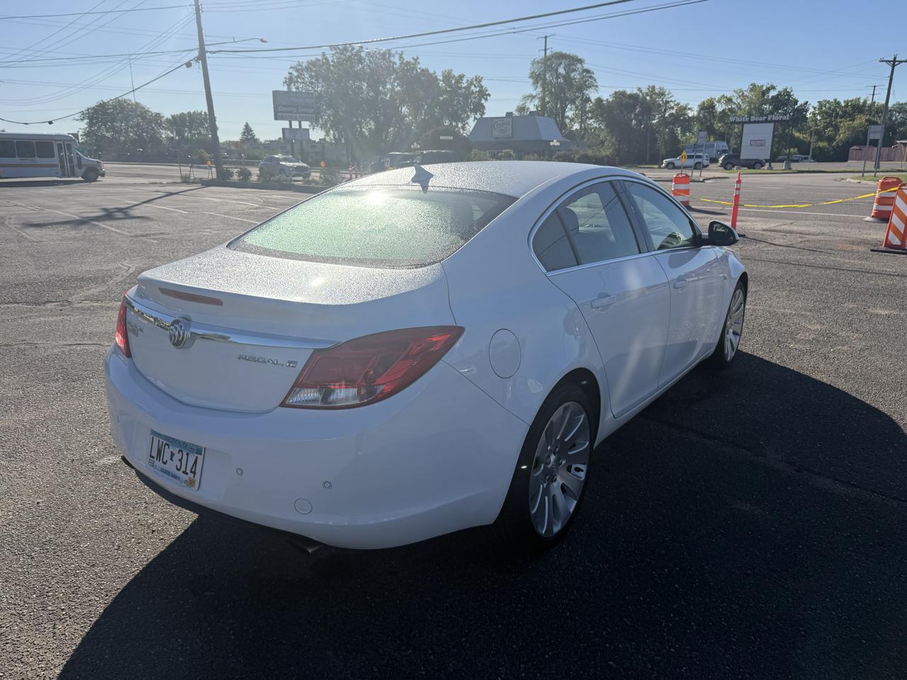 Buick Regal CXL Turbo - 7XT 2011