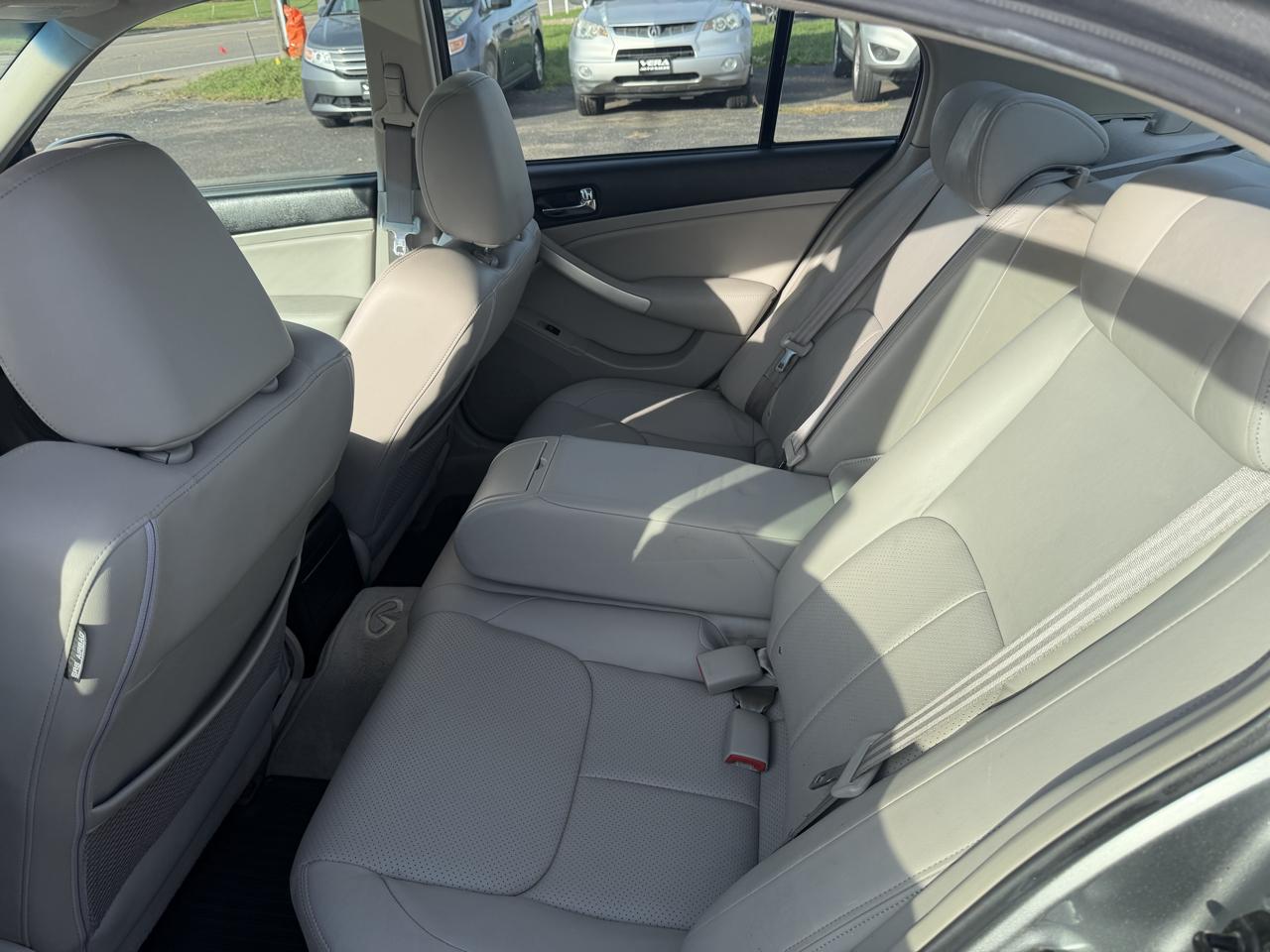 Infiniti G35 Sedan x AWD 2005