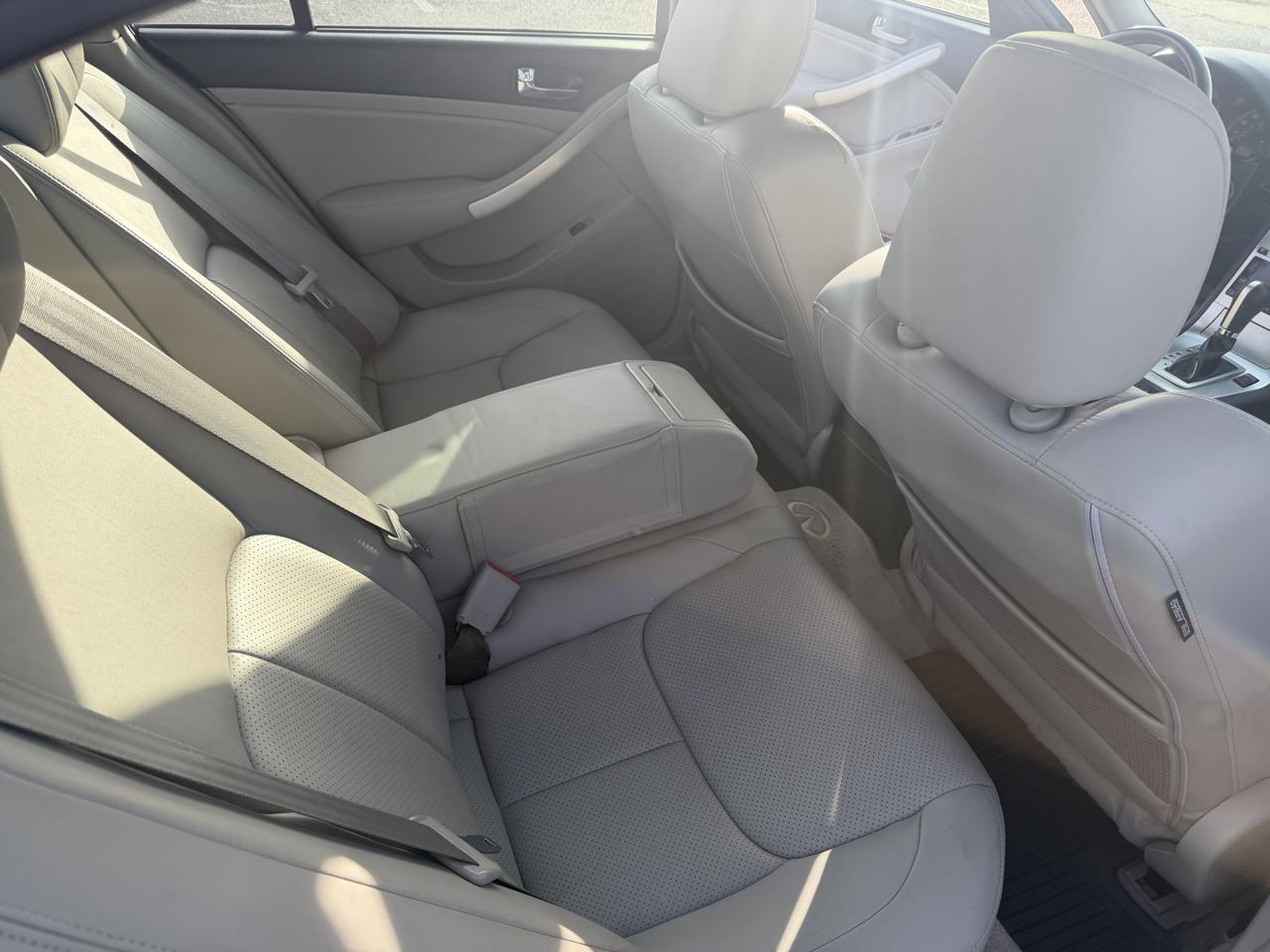 Infiniti G35 Sedan x AWD 2005
