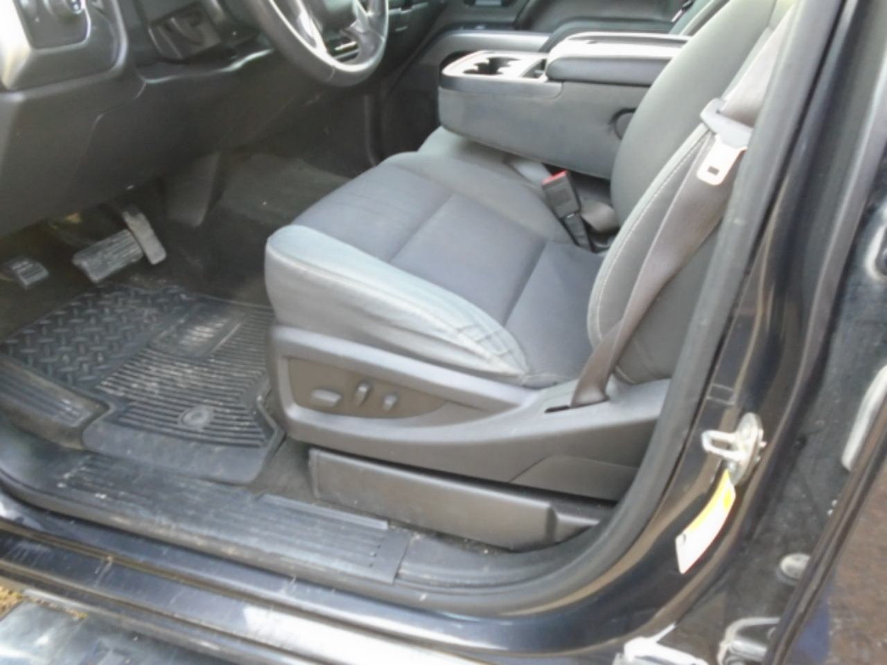 Chevrolet Silverado 2500HD LT Double Cab Long Box 4WD 2015