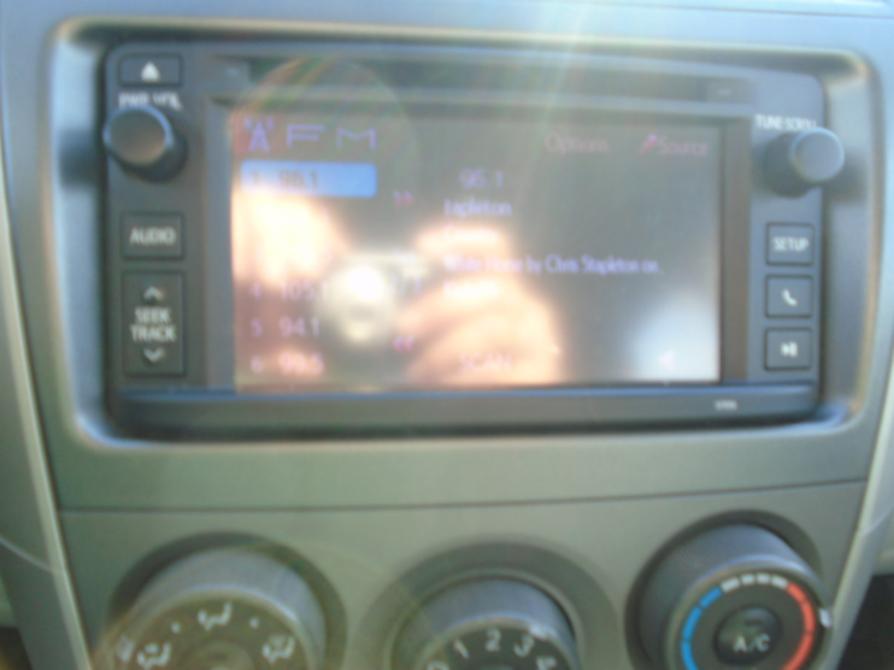 Toyota Corolla LE 4-Speed AT 2013