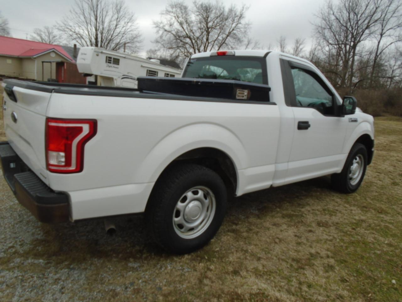 Ford F-150 XL 6.5-ft. Bed 2WD 2015