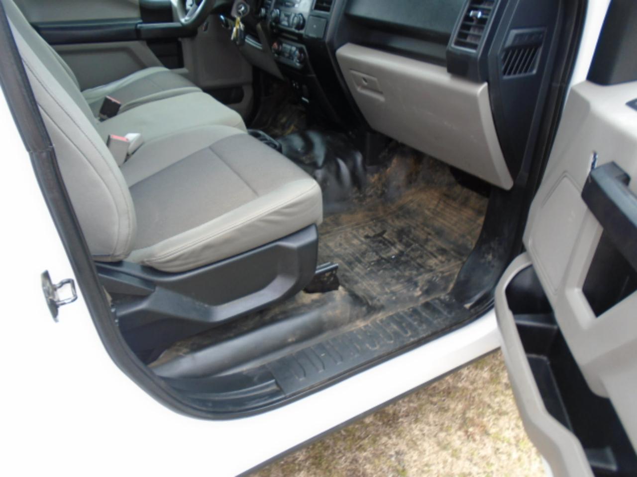 Ford F-150 XL 6.5-ft. Bed 2WD 2015