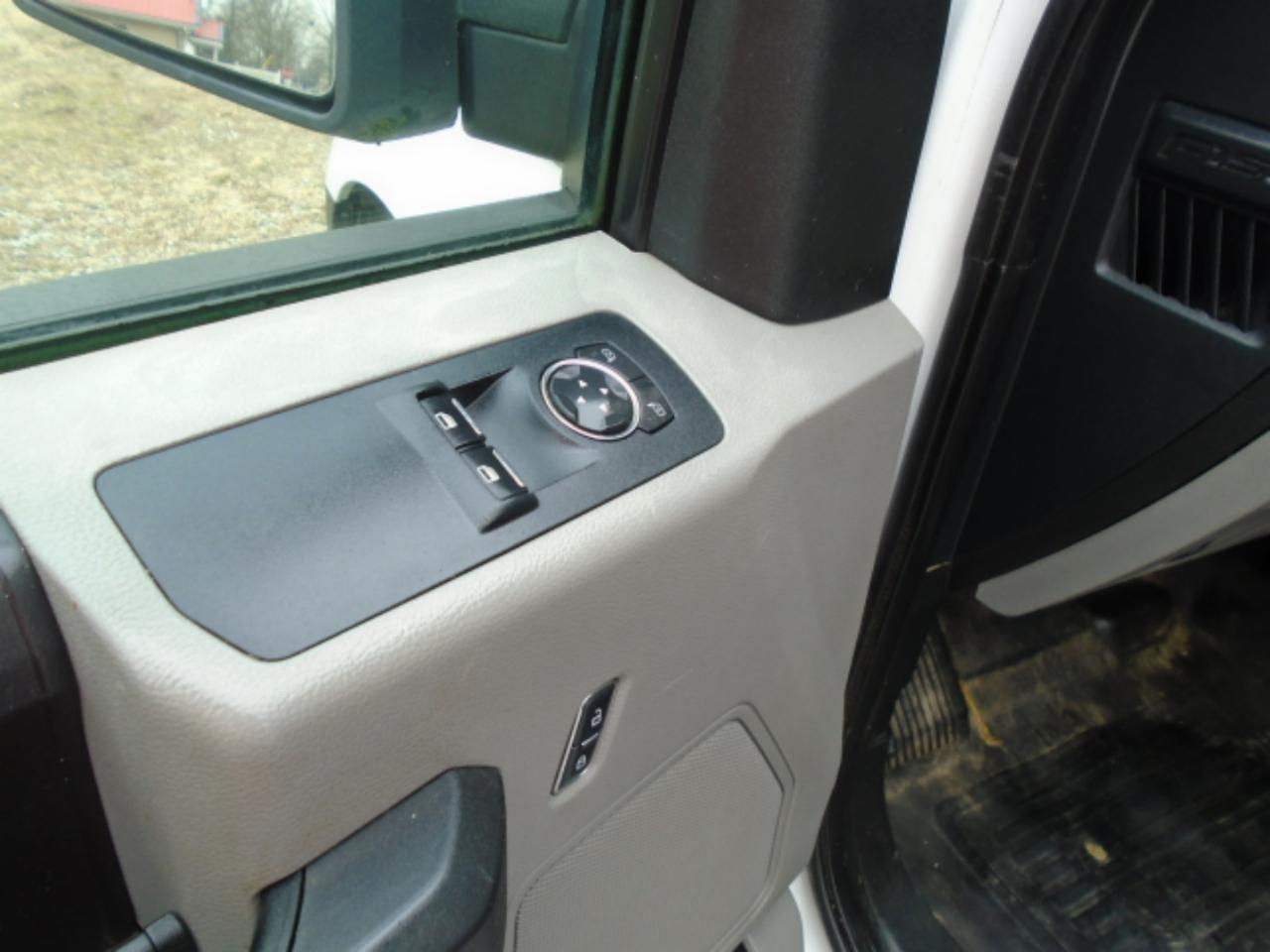 Ford F-150 XL 6.5-ft. Bed 2WD 2015