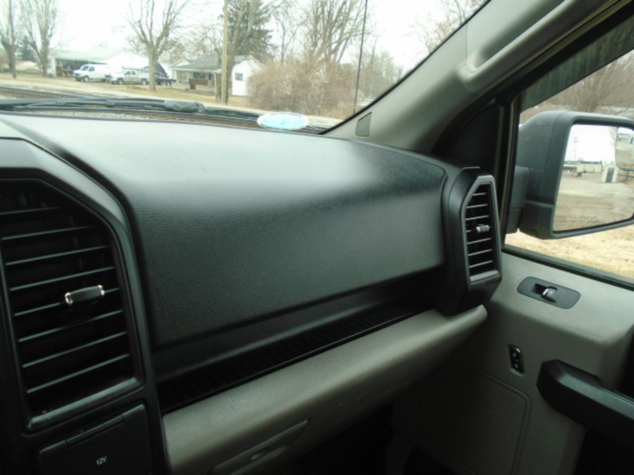 Ford F-150 XL 6.5-ft. Bed 2WD 2015