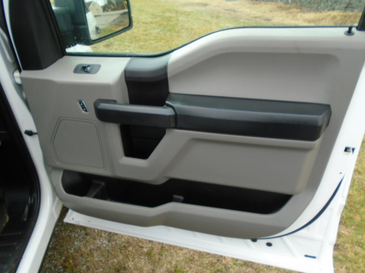 Ford F-150 XL 6.5-ft. Bed 2WD 2016