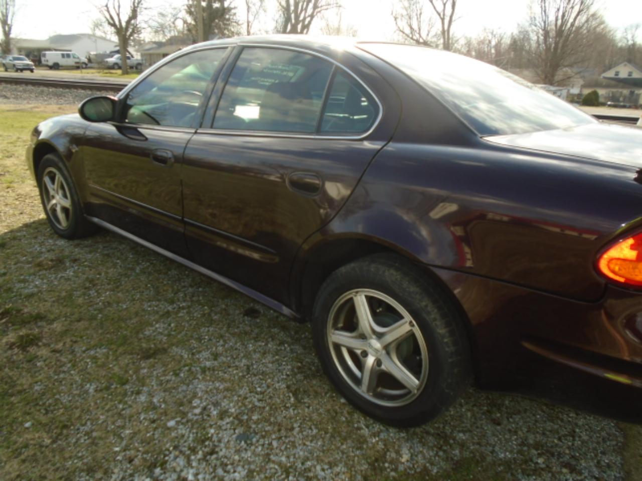 Oldsmobile Alero GLS Sedan 2004