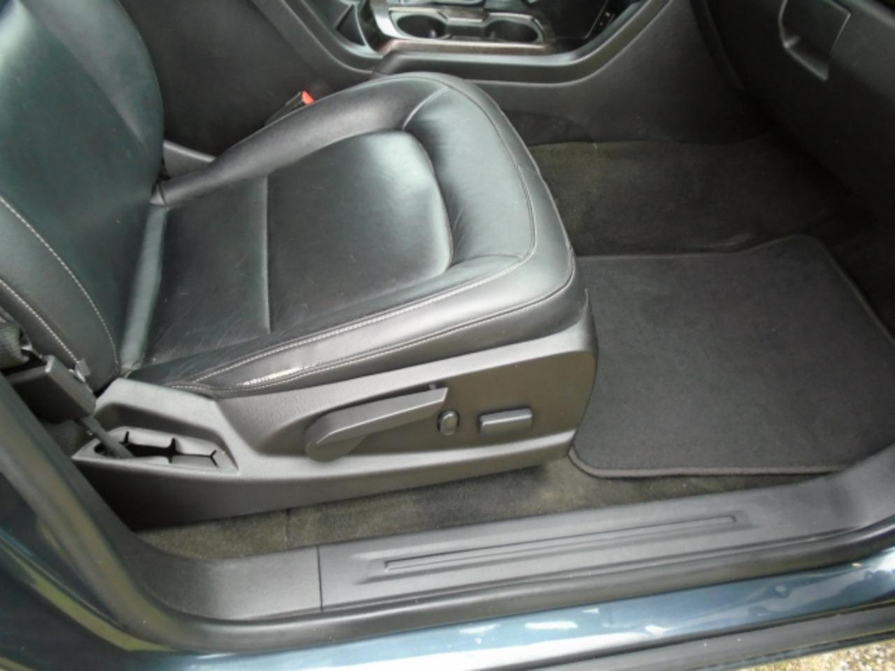 GMC Canyon SLT Crew Cab 4WD Short Box 2017