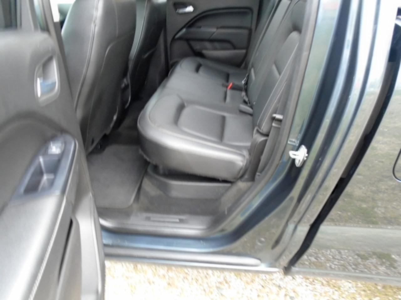 GMC Canyon SLT Crew Cab 4WD Short Box 2017