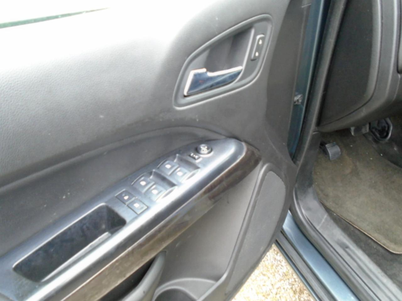 GMC Canyon SLT Crew Cab 4WD Short Box 2017