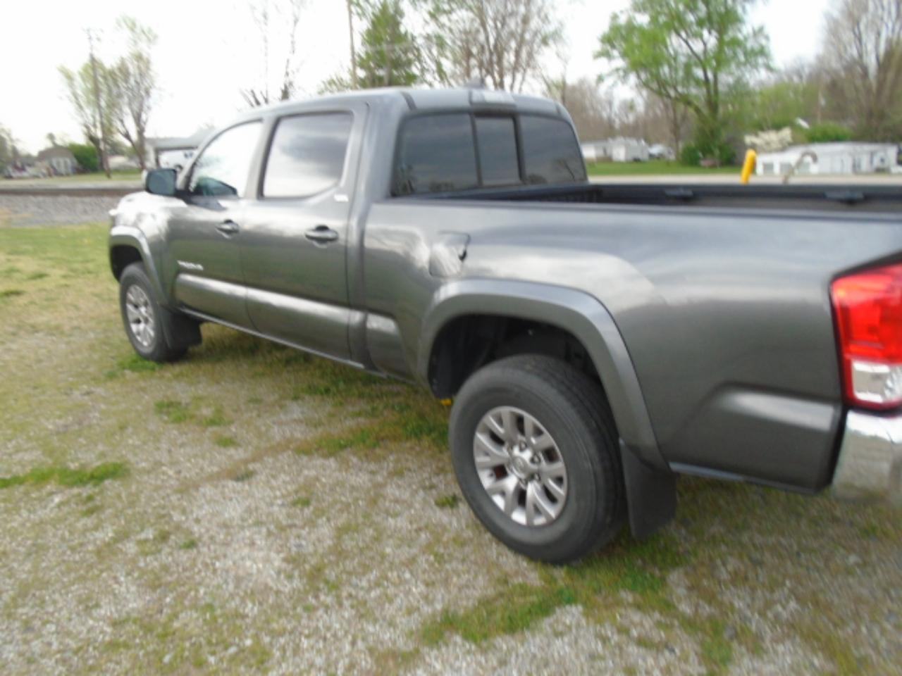 Toyota Tacoma SR5 Double Cab Super Long Bed V6 6AT 4WD 2016