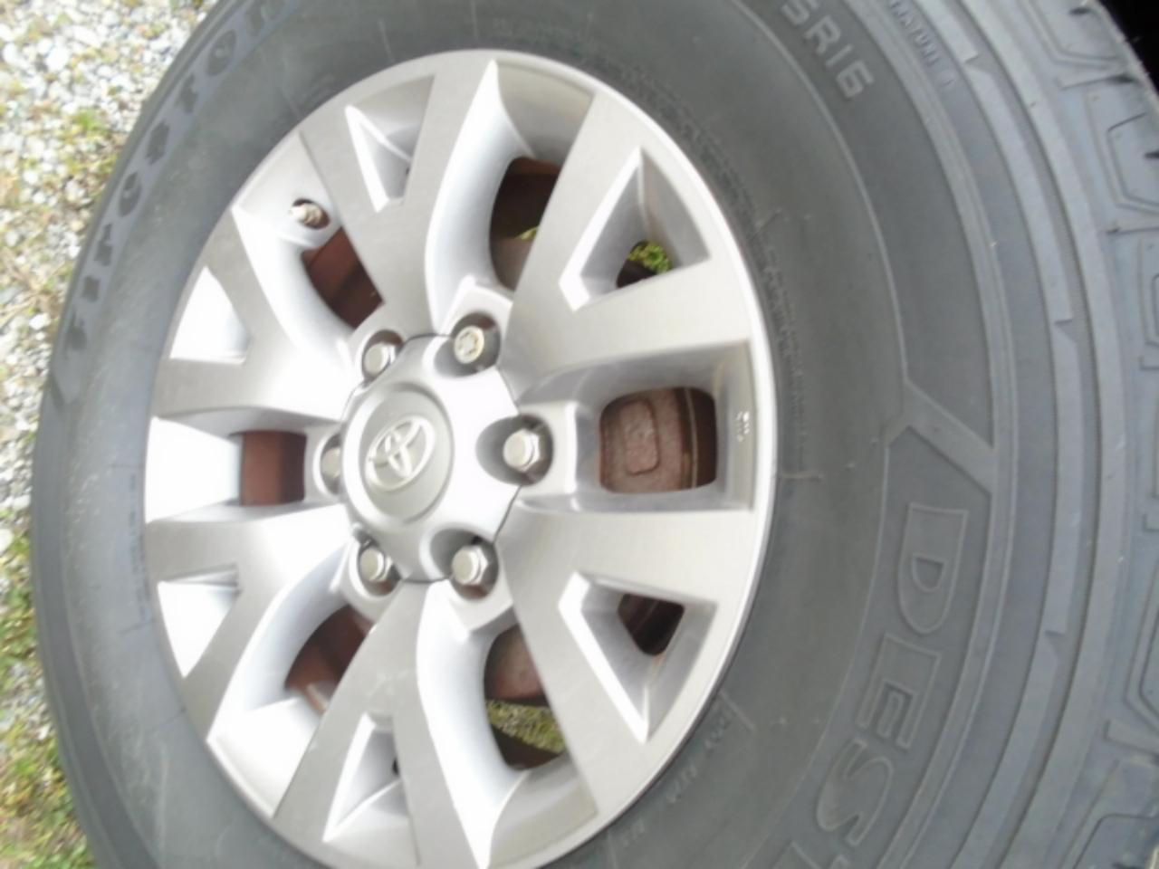 Toyota Tacoma SR5 Double Cab Super Long Bed V6 6AT 4WD 2016