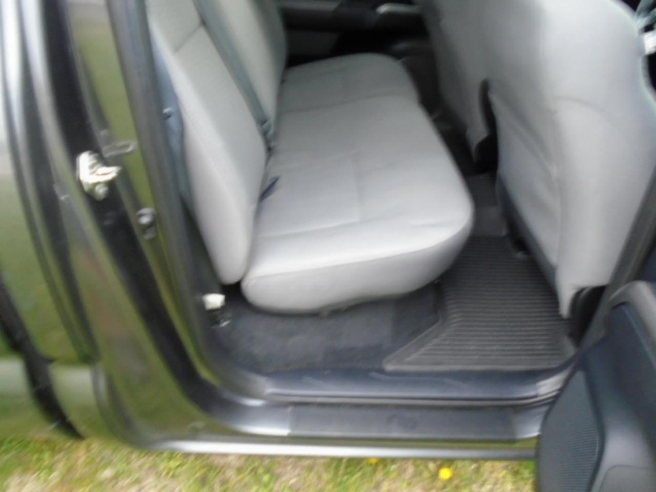 Toyota Tacoma SR5 Double Cab Super Long Bed V6 6AT 4WD 2016