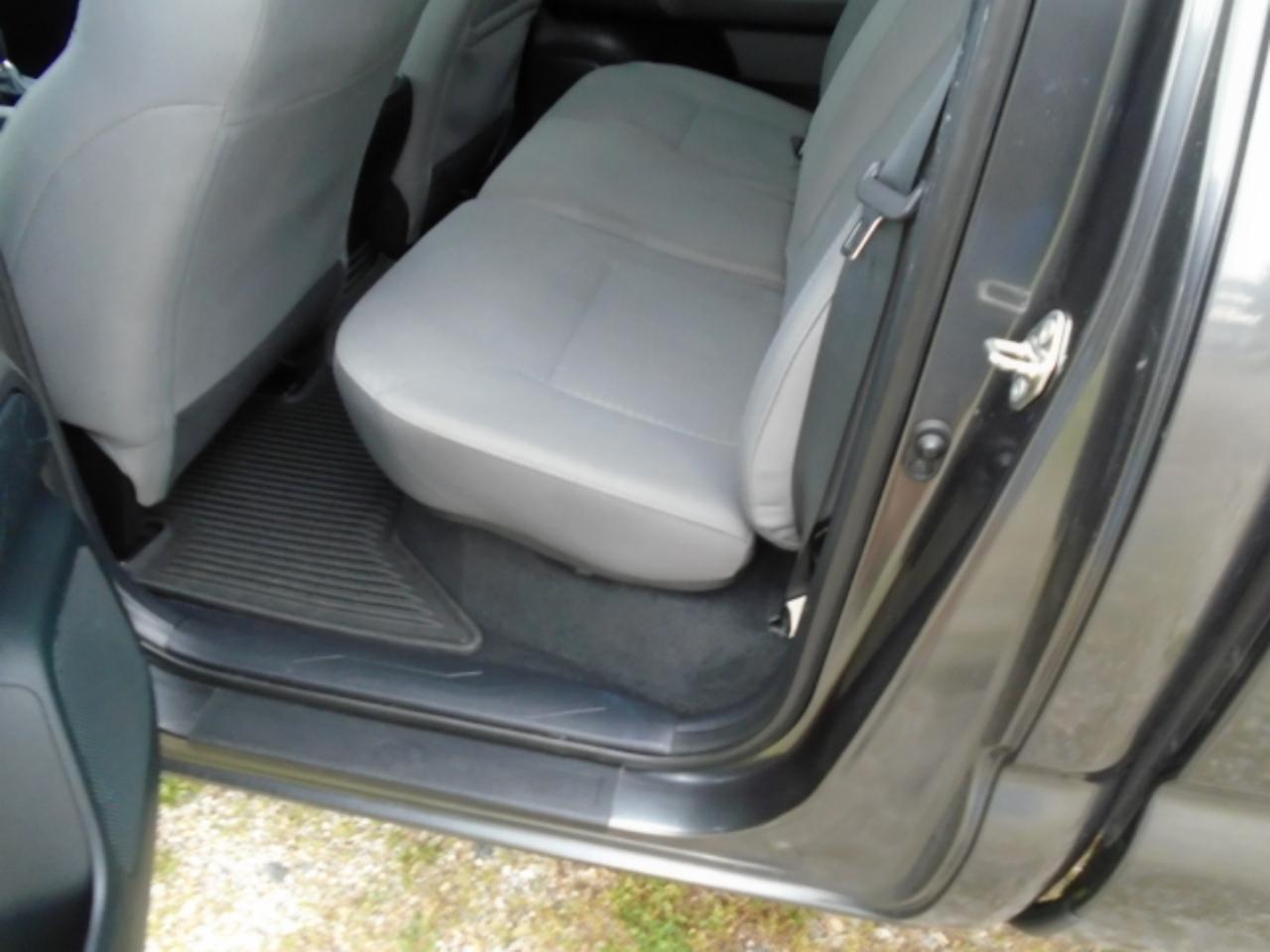 Toyota Tacoma SR5 Double Cab Super Long Bed V6 6AT 4WD 2016