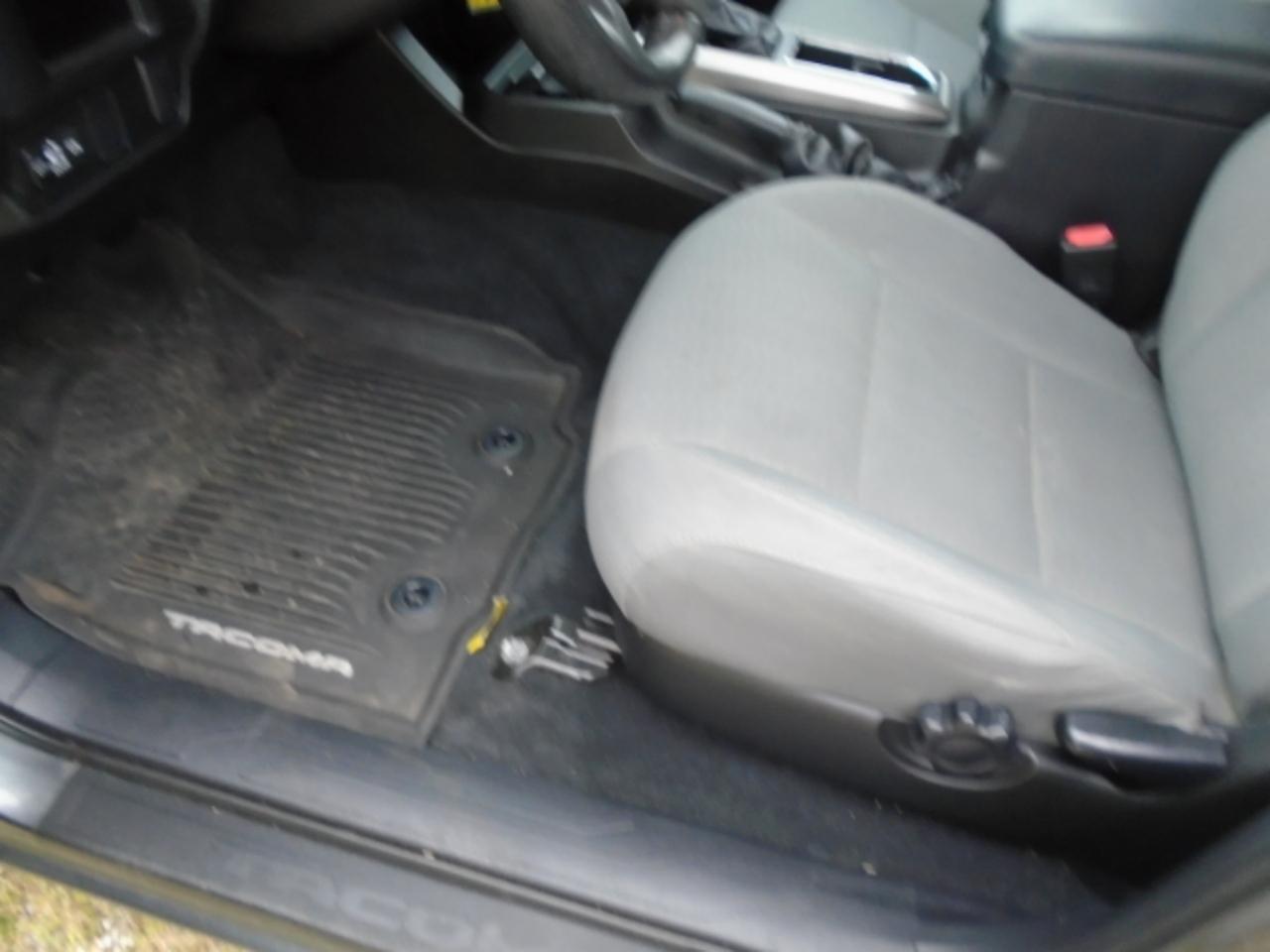 Toyota Tacoma SR5 Double Cab Super Long Bed V6 6AT 4WD 2016