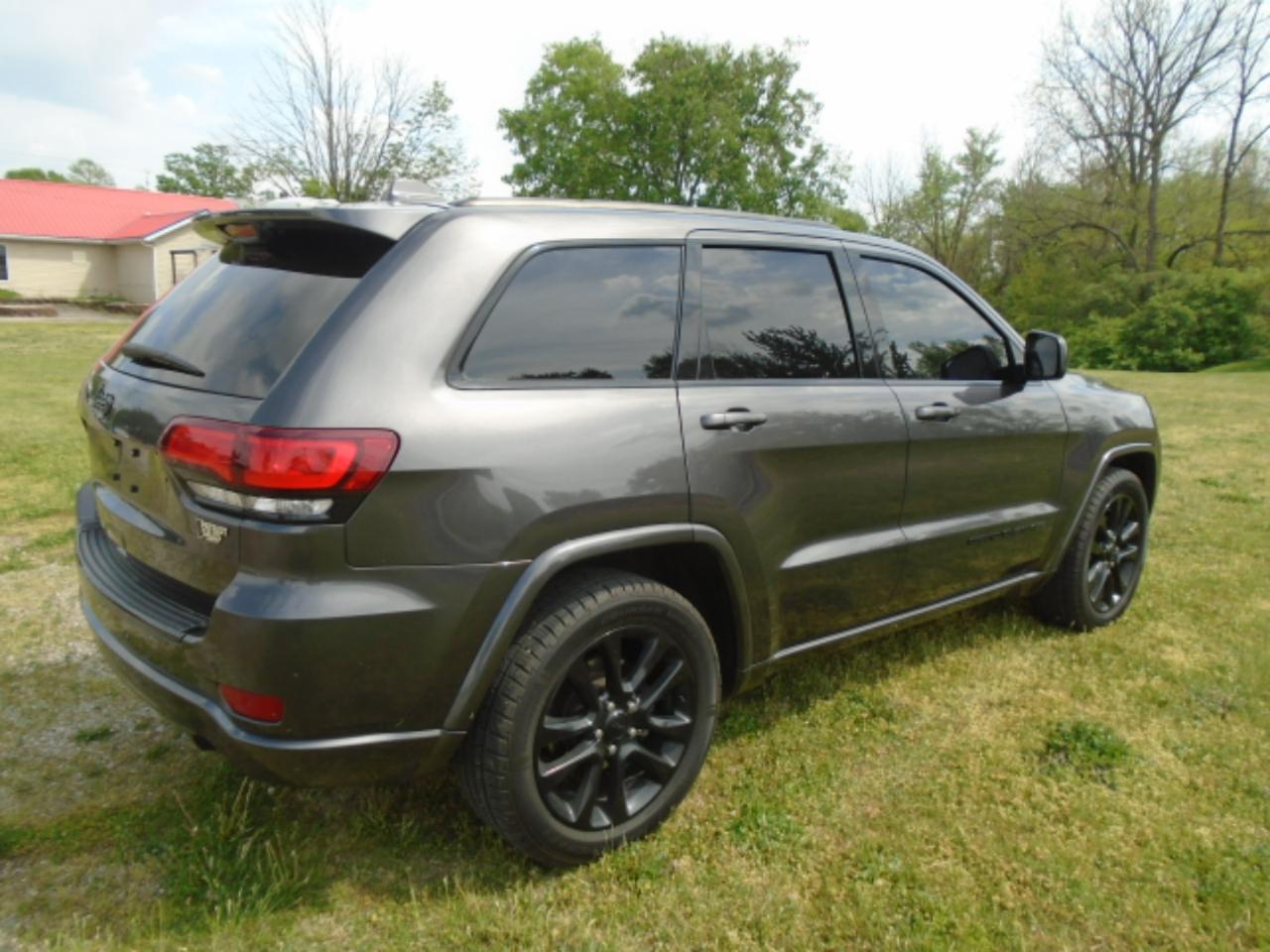 Jeep Grand Cherokee  2018