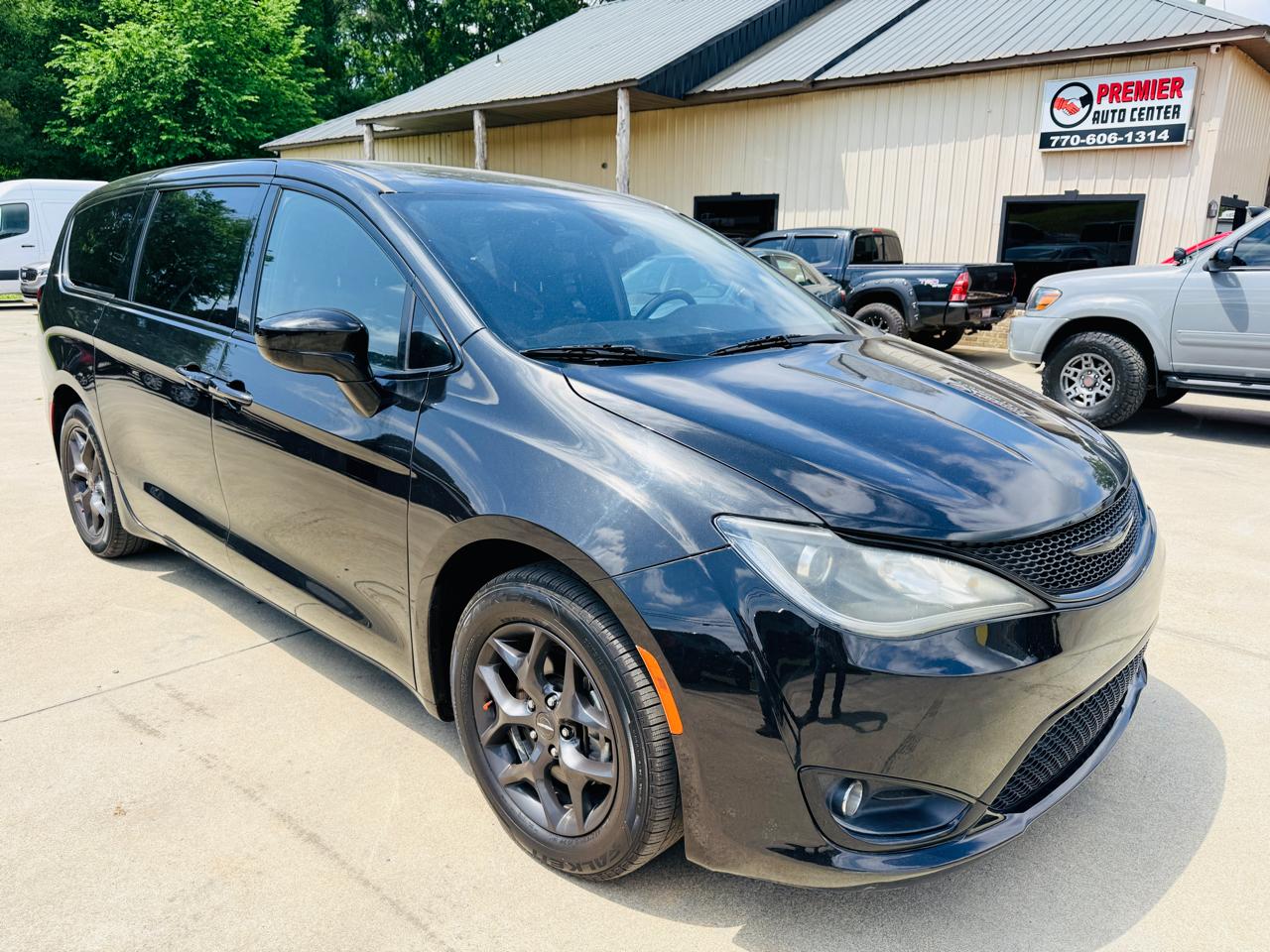 2018 Chrysler Pacifica Touring Plus