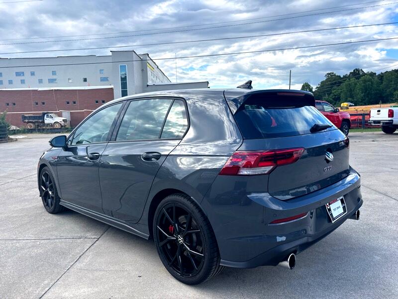 Volkswagen Golf GTI SE 6M 2024 Volkswagen Golf GTI SE 6M 2024