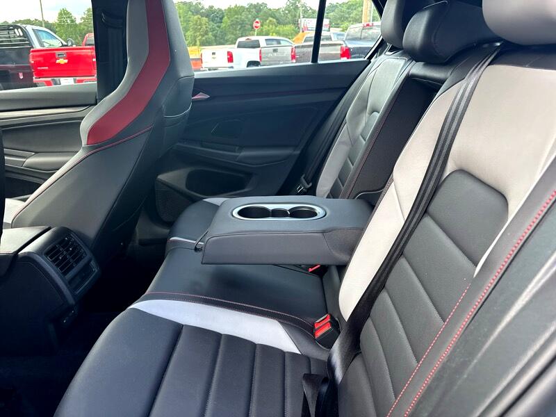 Volkswagen Golf GTI SE 6M 2024 Volkswagen Golf GTI SE 6M 2024