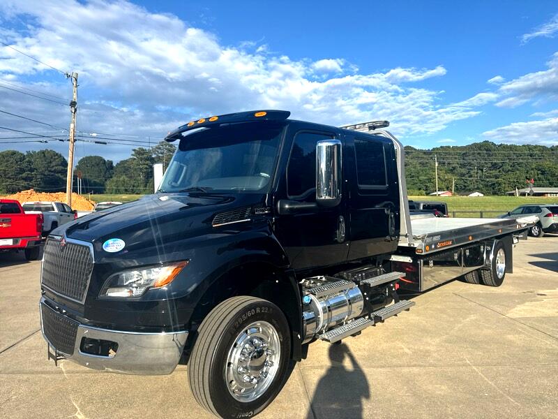 International MV607  2024 International MV607  2024