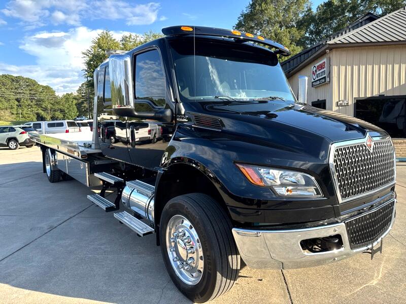 International MV607  2024 International MV607  2024