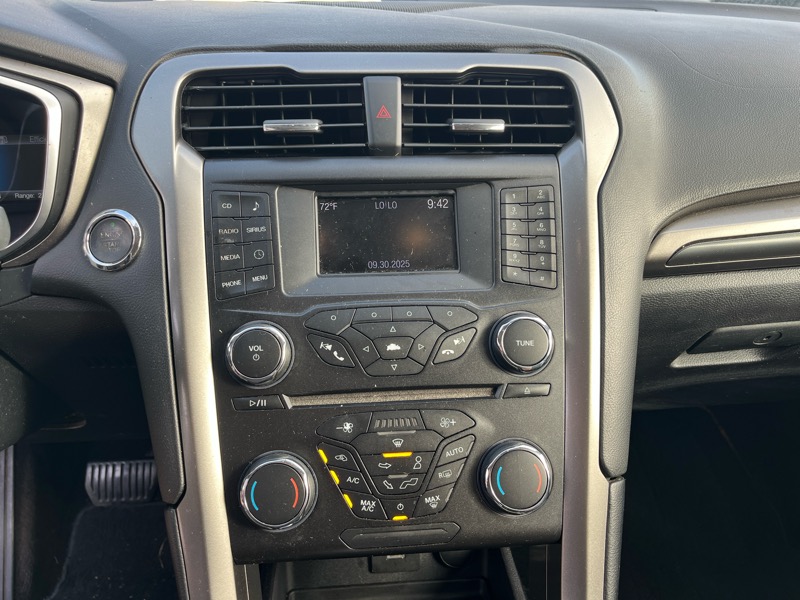 Ford Fusion Hybrid SE 2017 Ford Fusion Hybrid SE 2017