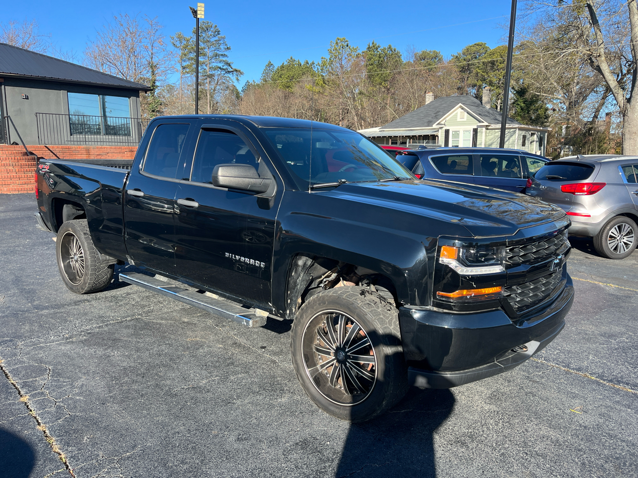 2017 Chevrolet Silverado 1500 4WD Crew Cab 143.5" LTZ w/1LZ