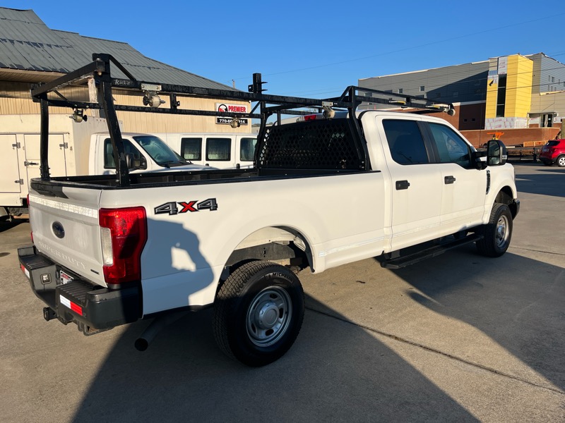 Ford F-250 SD XLT Crew Cab Long Bed 4WD 2019 Ford F-250 SD XLT Crew Cab Long Bed 4WD 2019