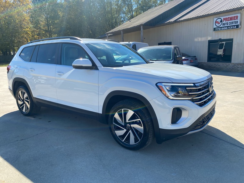 2025 Volkswagen Atlas SE's photo