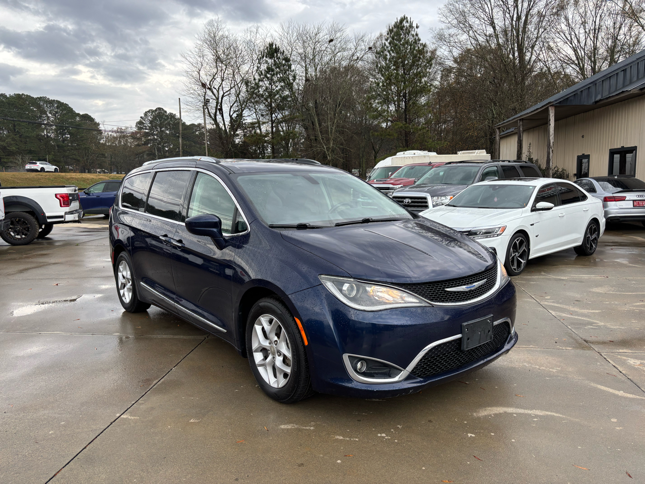 2018 Chrysler Pacifica Touring-L