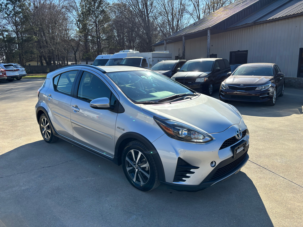 2018 Toyota Prius Base's photo