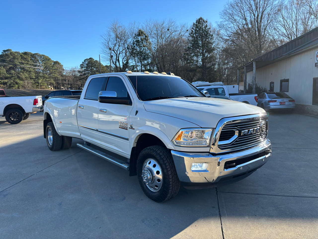 2018 RAM 3500 Laramie Crew Cab LWB 4WD DRW