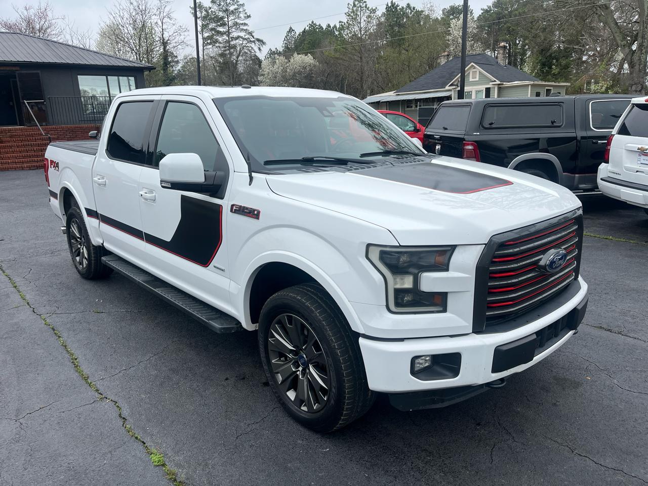 2016 Ford F-150 4WD SuperCrew 145" Lariat