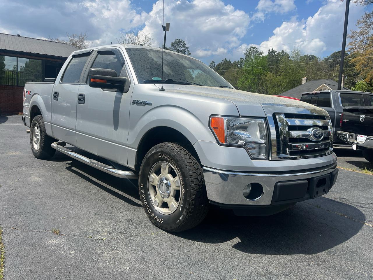 2011 Ford F-150 2WD SuperCrew 145" FX2