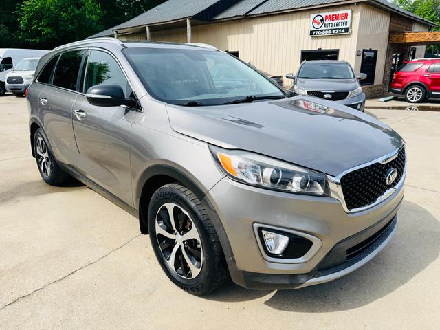 Gray 2016 Kia Sorento SUV / Crossover Front-Wheel Drive Automatic