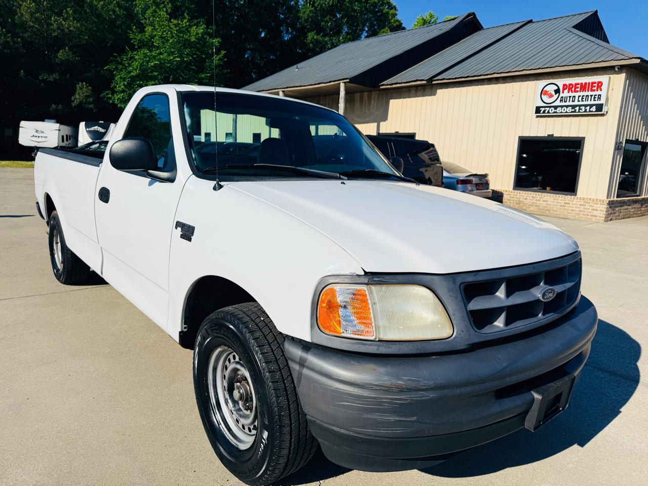 1998 Ford F-150 Base 2WD