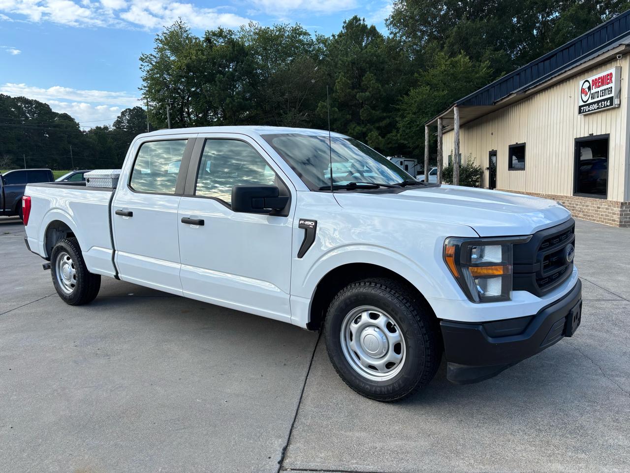 2023 Ford F-150 2WD SuperCrew 145" XL