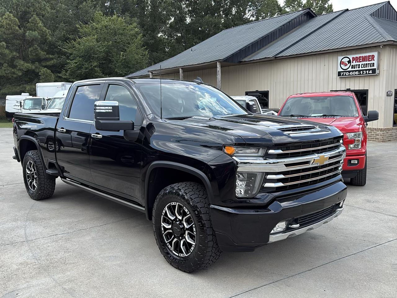 2022 Chevrolet Silverado 2500HD High Country Crew Cab Short Box 4WD