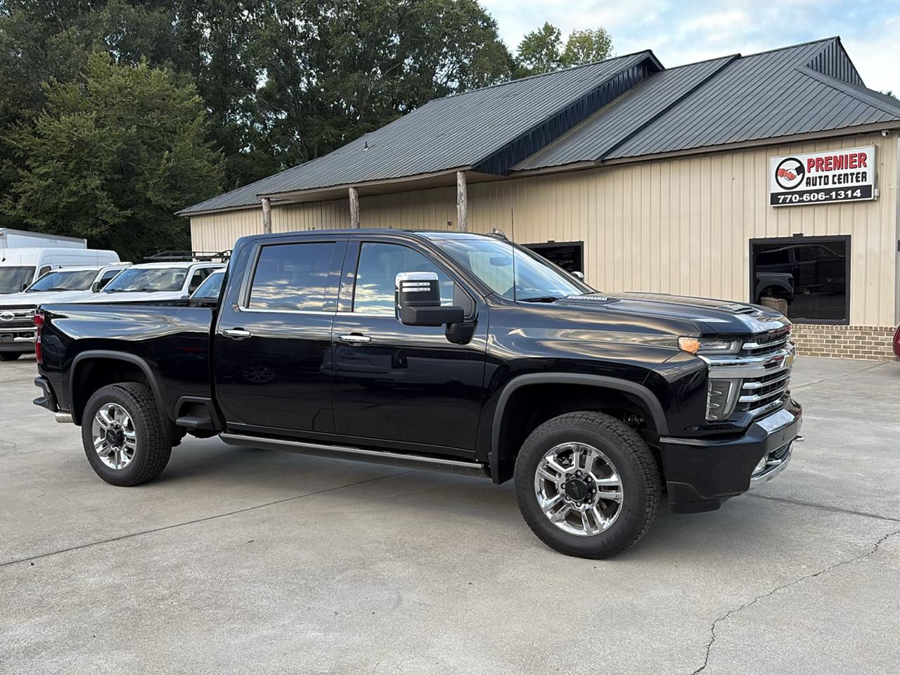 2022 Chevrolet Silverado 2500HD High Country Crew Cab Short Box 4WD